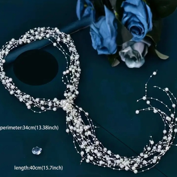 Hair accessories - Picture 3 of 5